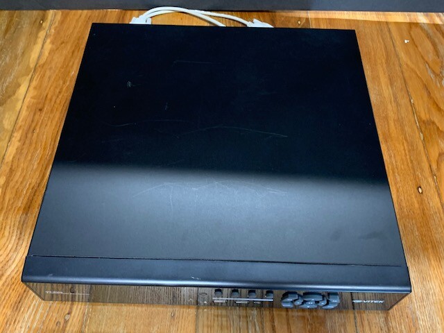VITEK VT-EH8 8 Channel Digital Video Recorder
