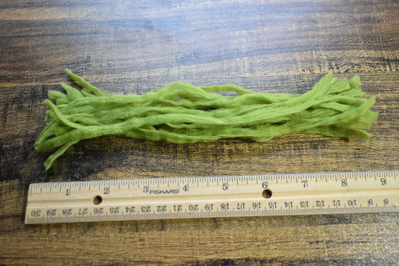 15  OLIVE  Polypropylene Polypro Poly Yarn / Parachute Posts Fly Tying