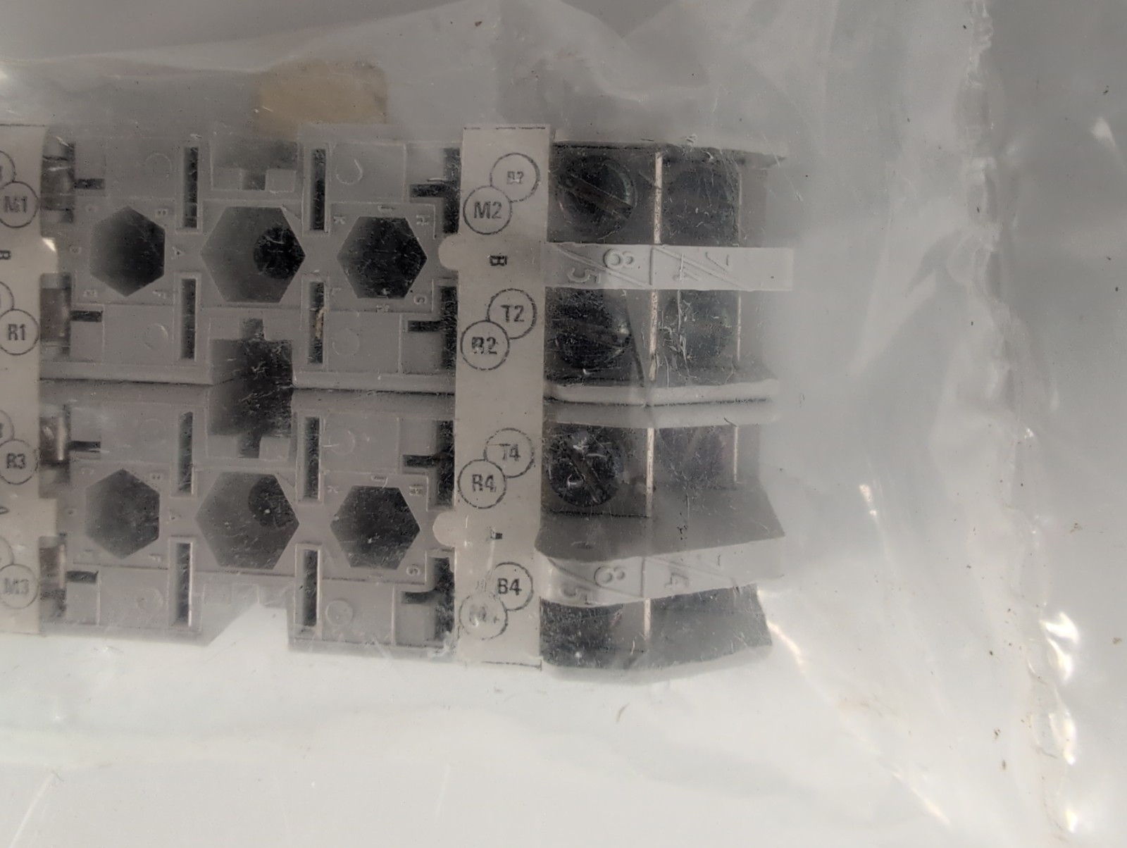THOMAS & BETTS CR0067 RELAY SOCKET
