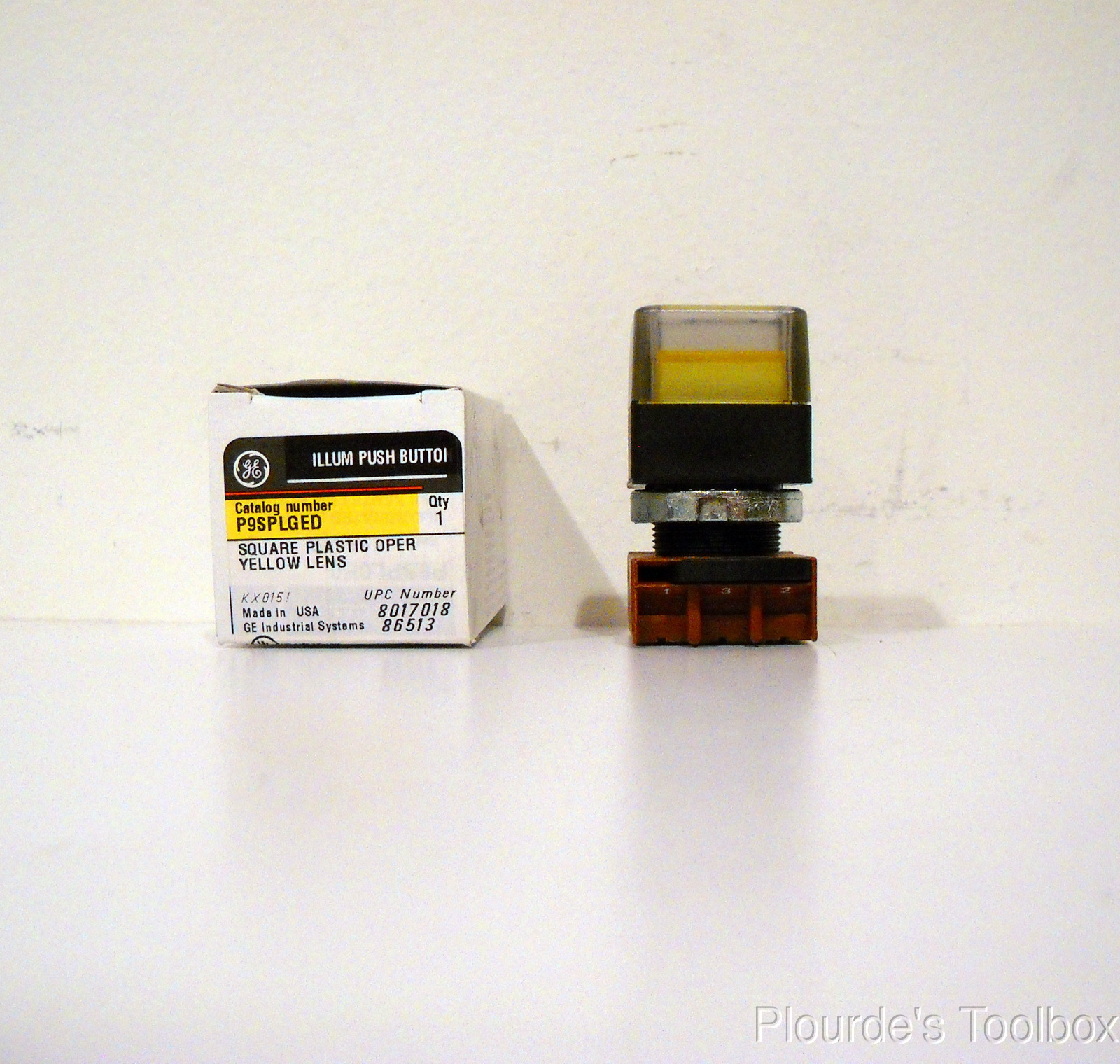 New GE C-2000 Illuminated Push Button Square Plastic Body Yellow Lens, P9SPLGED