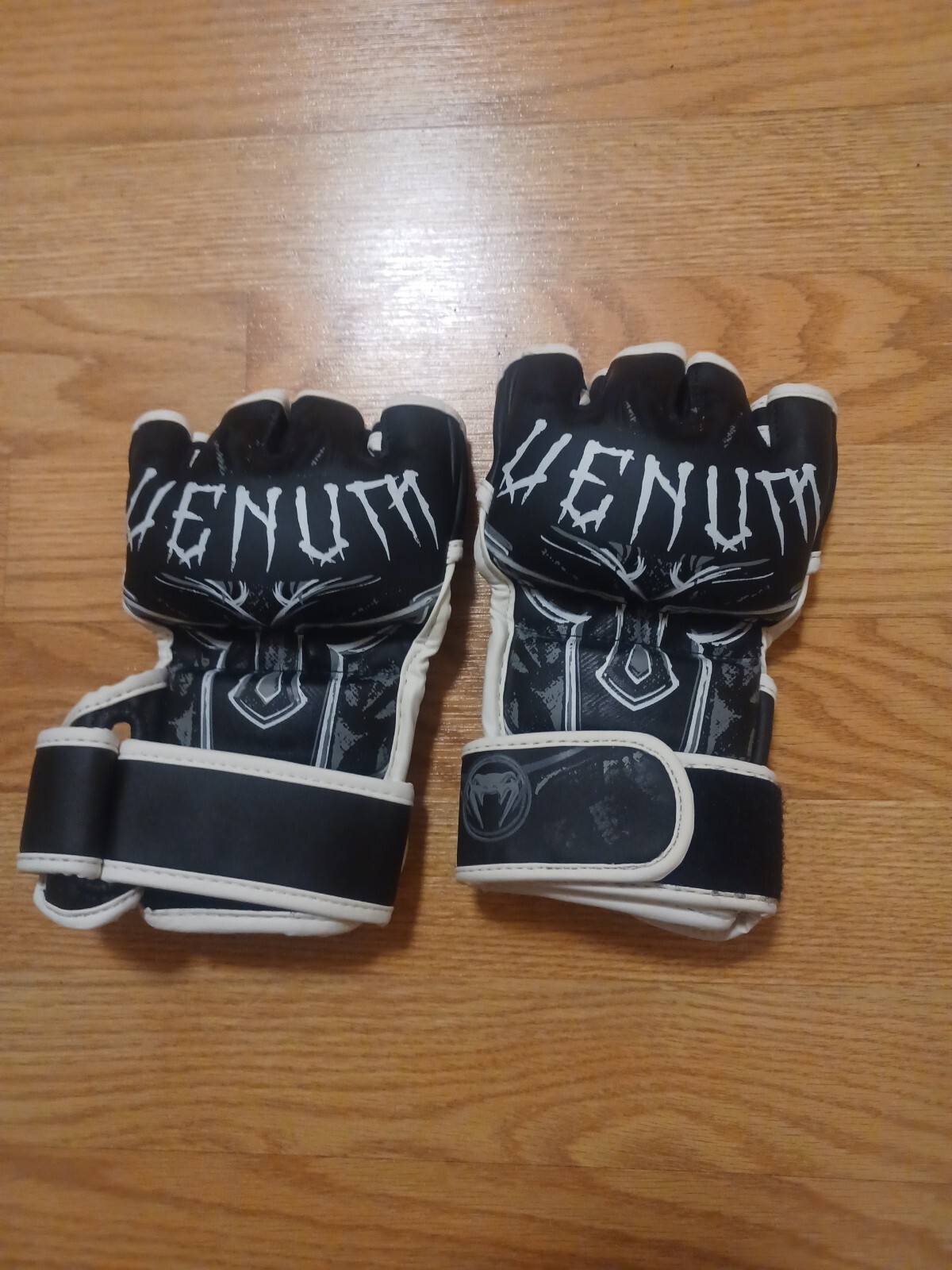 Venum Gladiator 3.0 Training MMA Gloves - Black/White
