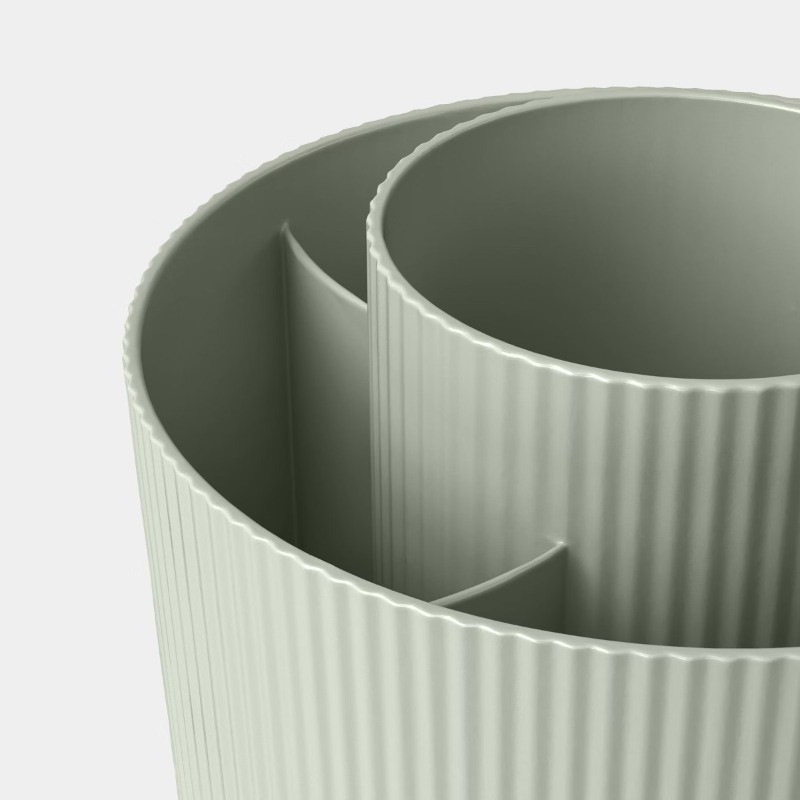 Ribbed Green Spinning Pencil/Pen Divider