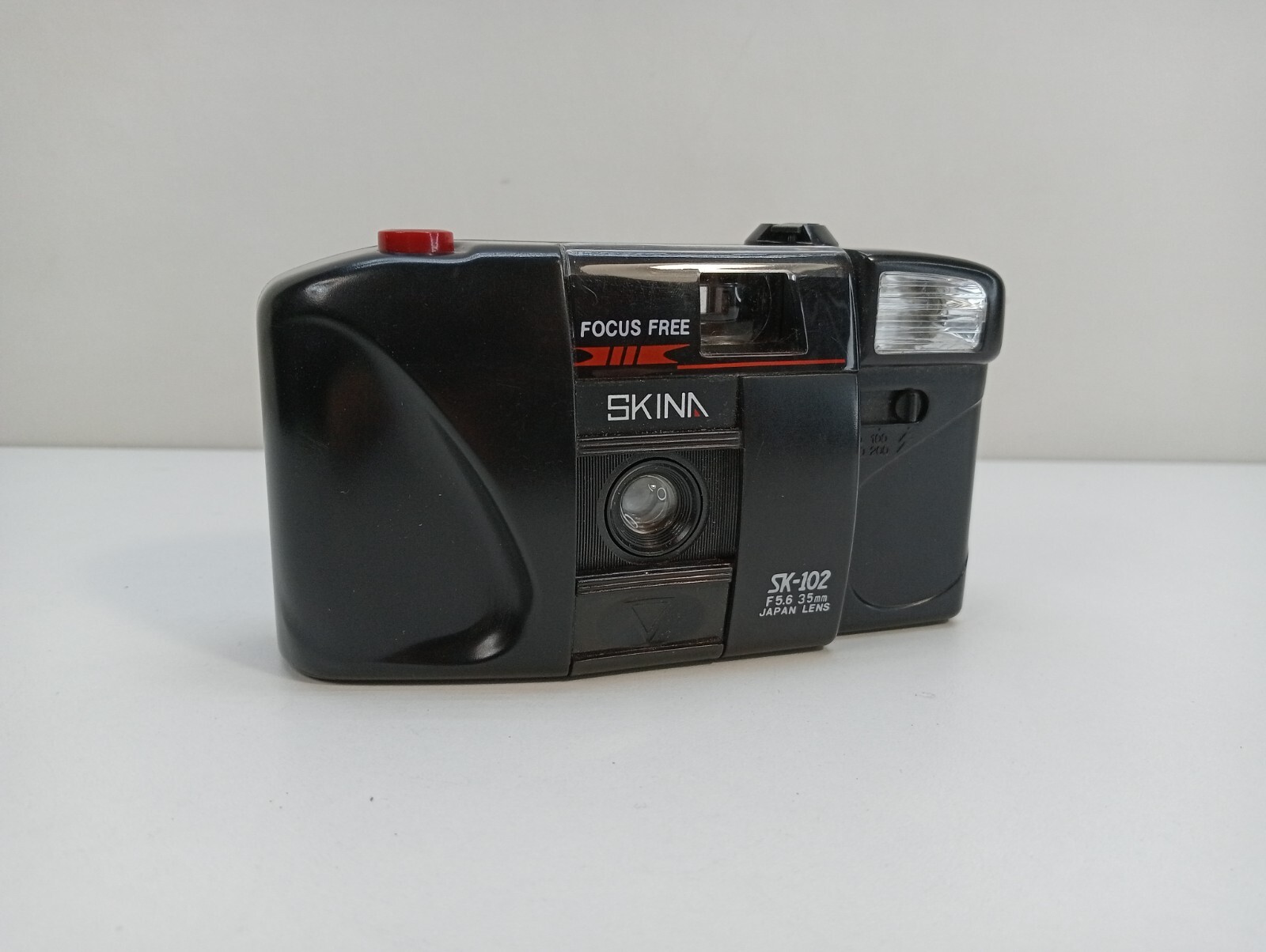 SKINA SK-102 35mm Focus Free Black Point & Shoot Film Camera Japan Lens