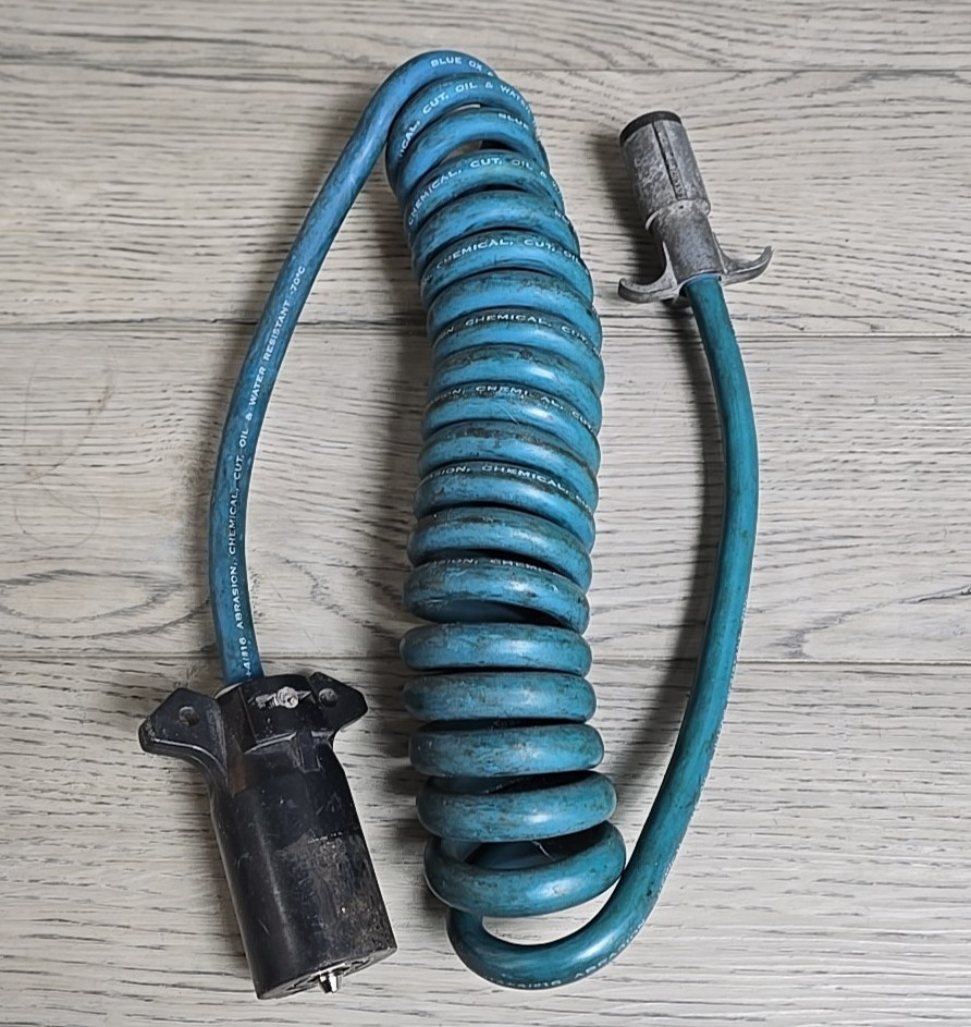 Blue Ox 6 Way Wire Connector Coiled Electrical Cable Extension Cord
