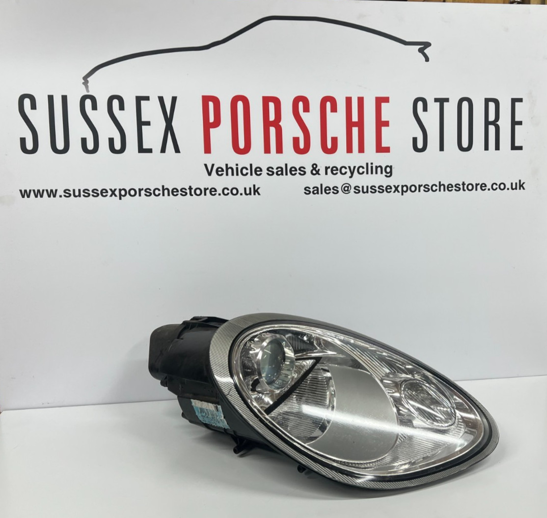 Porsche Cayman 987 Right / OS Xenon Headlight unit