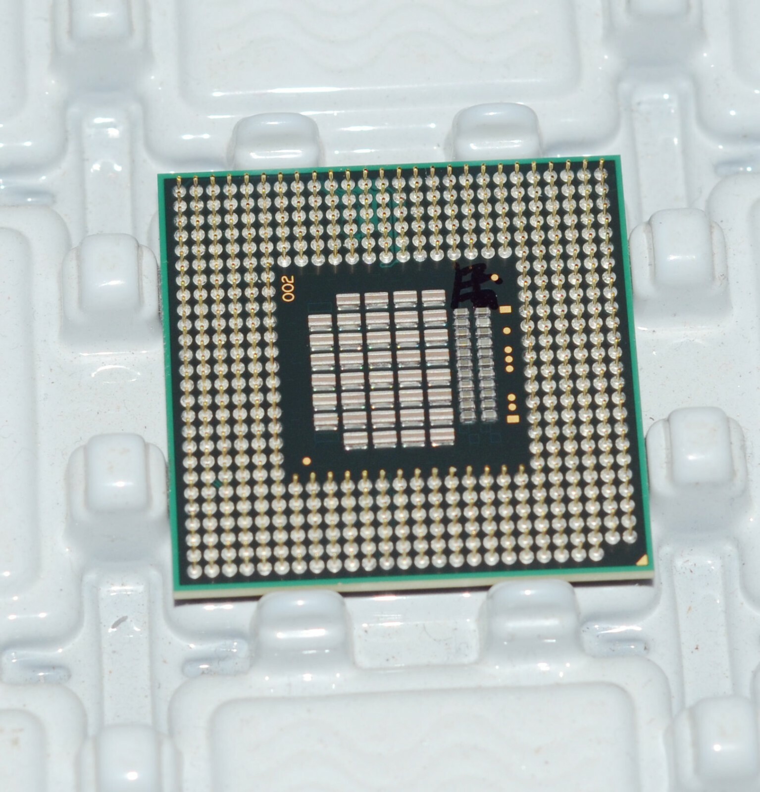 Intel Core 2 Duo T7700 2.4 GHz 800MHz Processor Socket P SLAF7