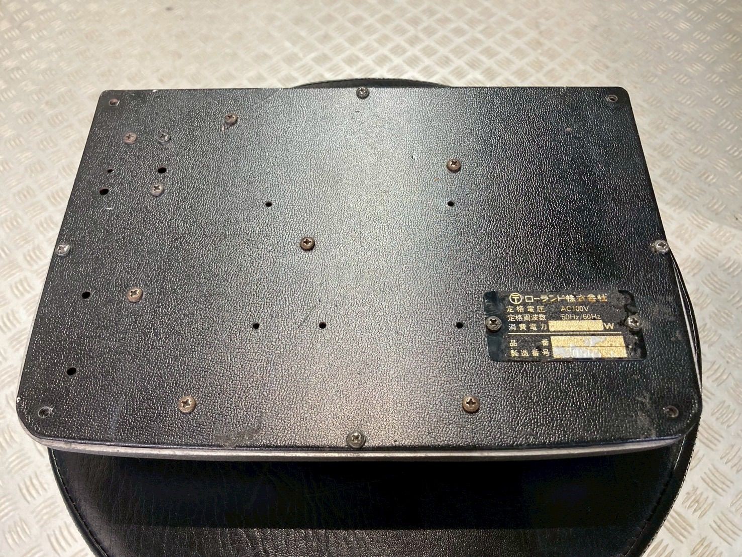 BOSS CE-1 858732
