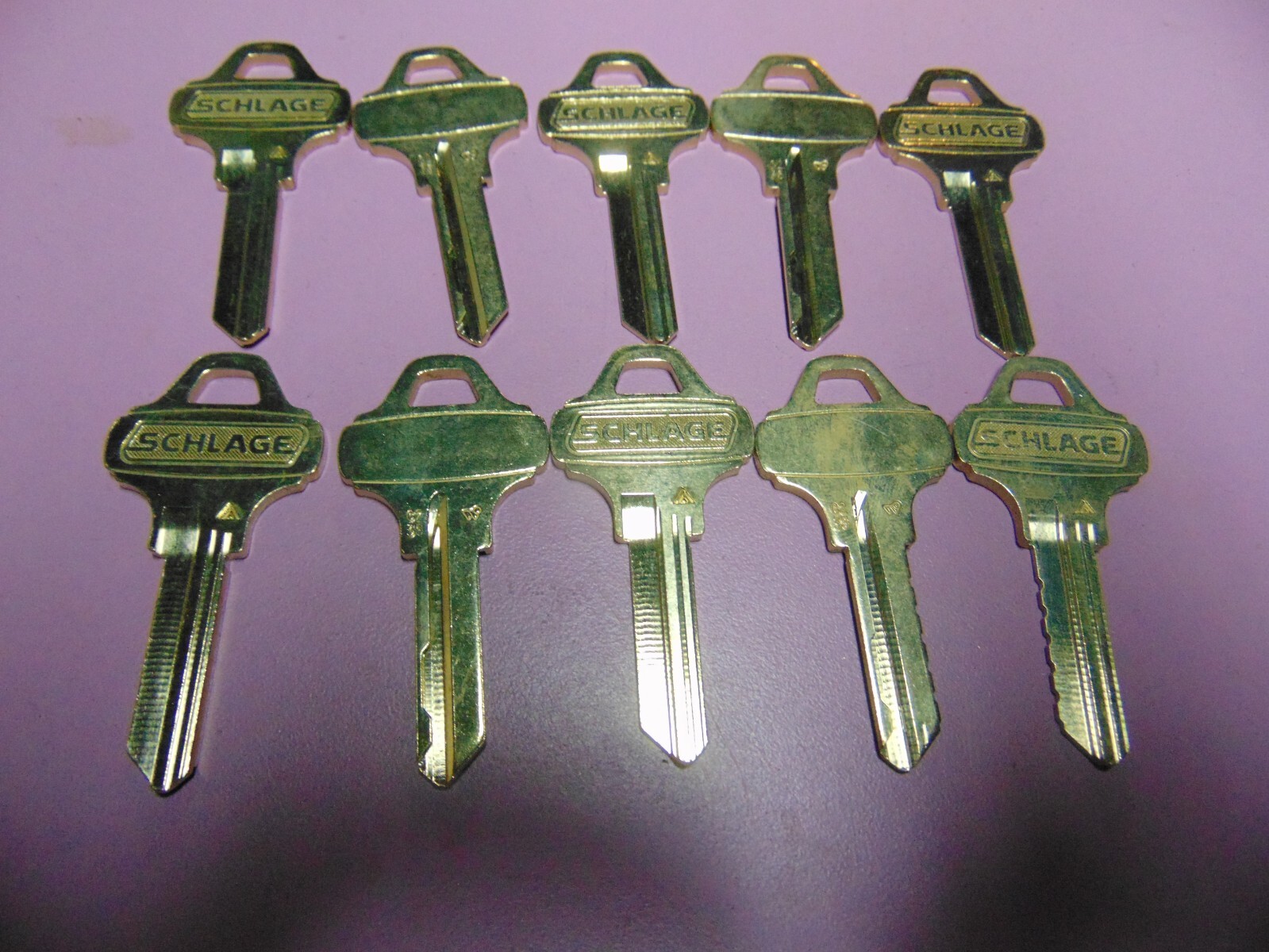 10  KEYS   EVEREST SCHLAGE C235  KEYS UNCUT    LOCKSMITH