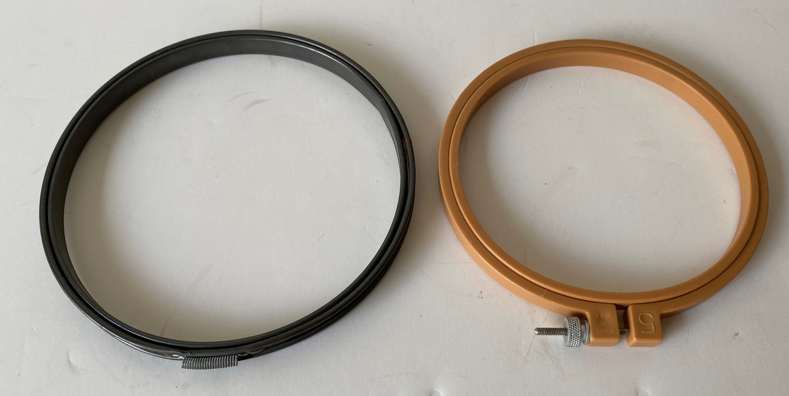 6"Metal Embroidery Spring Tension Hoop Ring Cork Liner Vintage Unbranded +Bonus