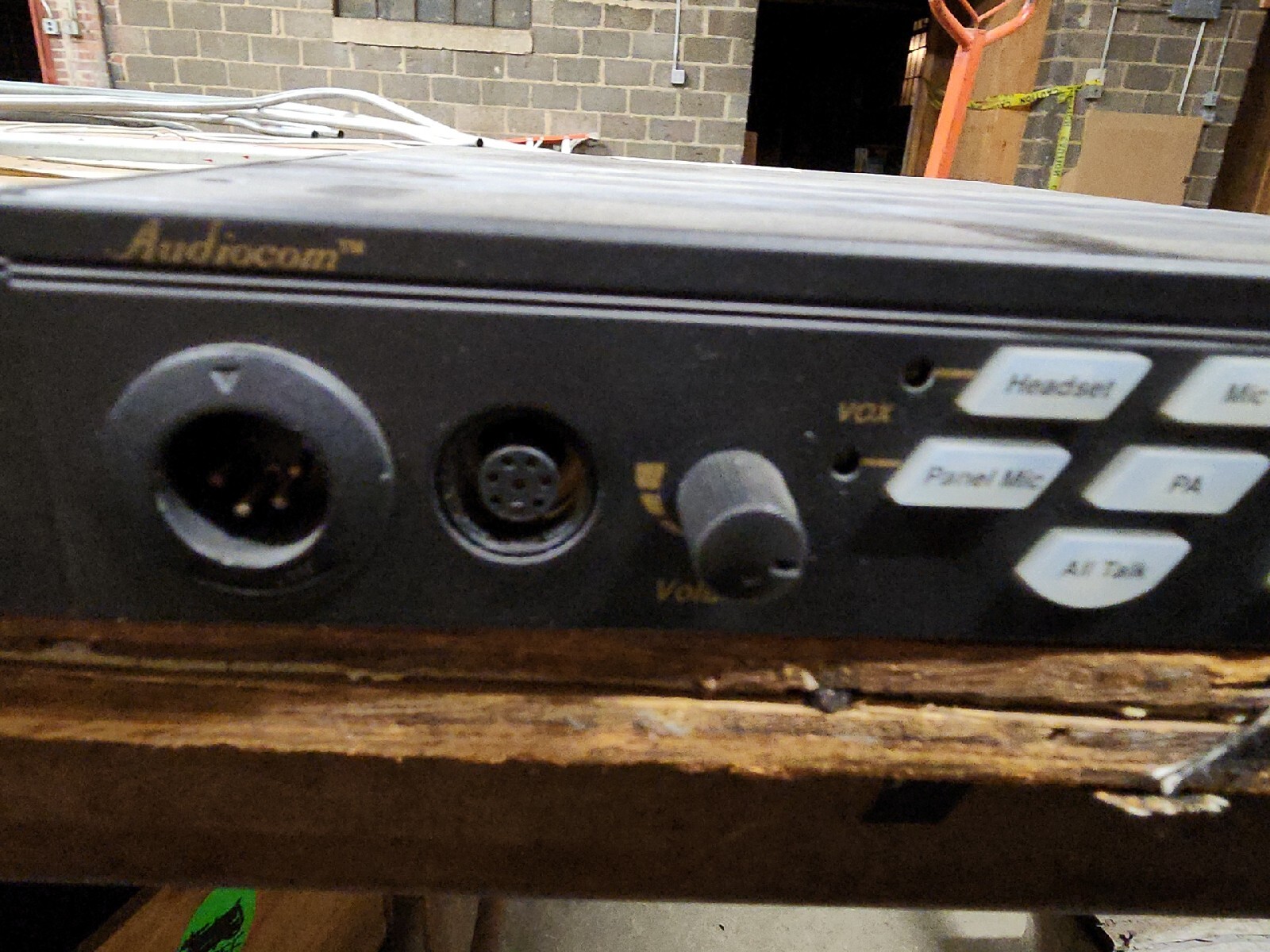 Telex Audiocom US2000A Intercom User Station