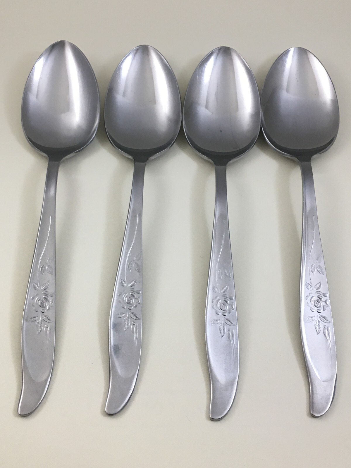 Lot of 4 SILHOUETTE SST1 Rose Pattern Stainless Japan Oval Soup Spoons 7"
