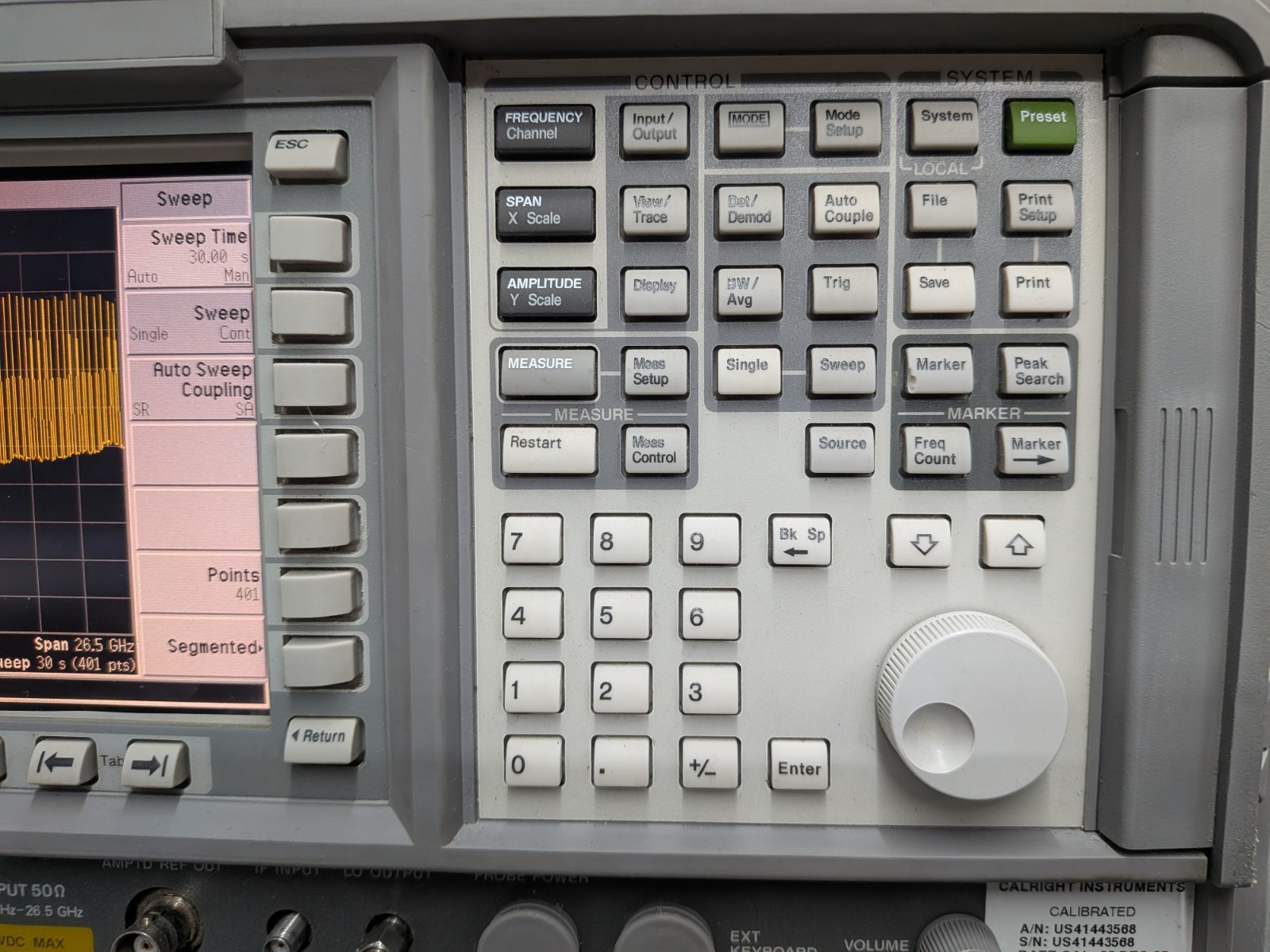 👍Agilent HP Keysight E4407B Spectrum Analyzer 26.9 GHz Loaded Opts! Cal+DATA👍