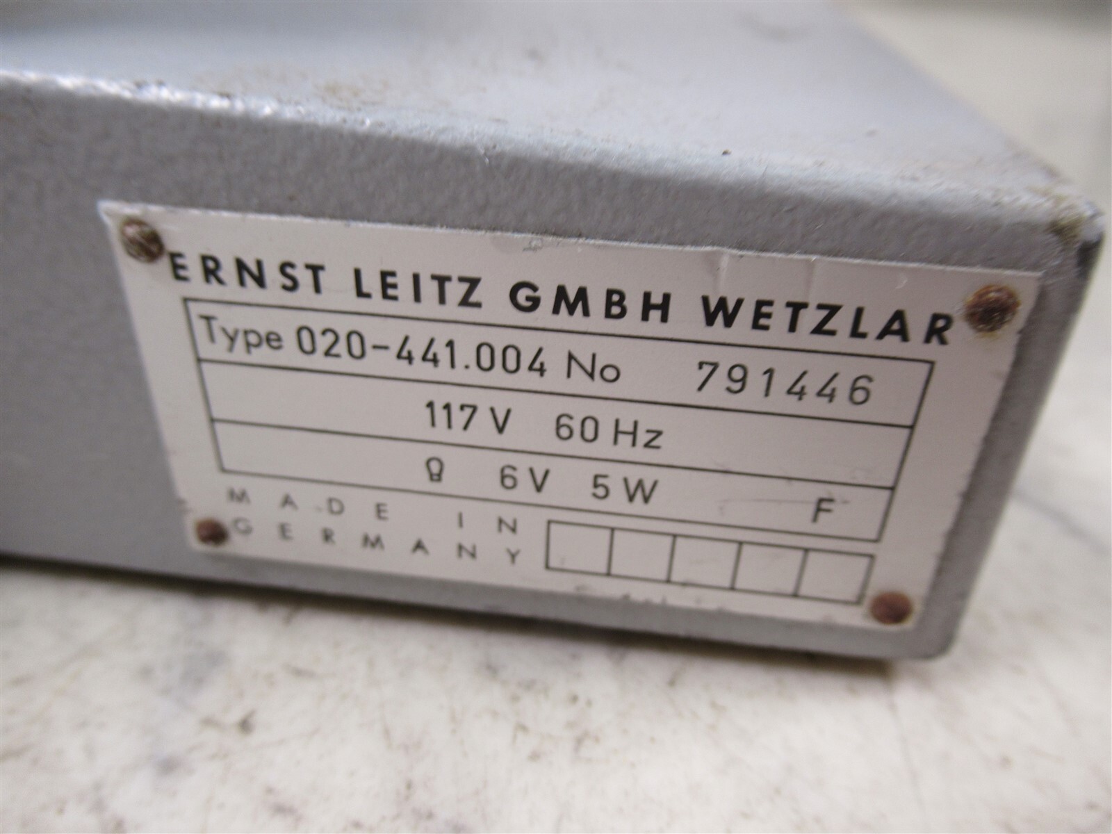 Leitz Wetzlar SM-LUX Monocular Microscope with 3 Objectives 40x 10x 4x