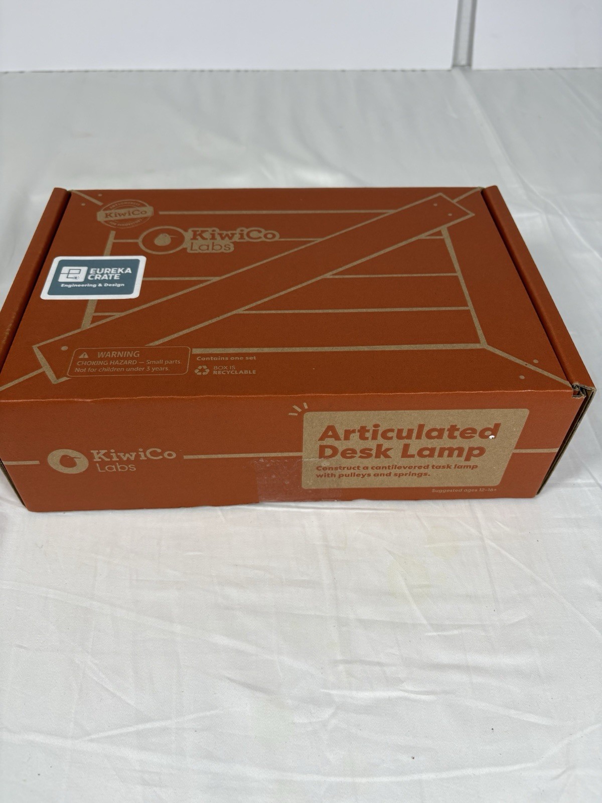 KiwiCo Eureka Crate Articulated Desk Lamp STEM Kit New Ages 12+