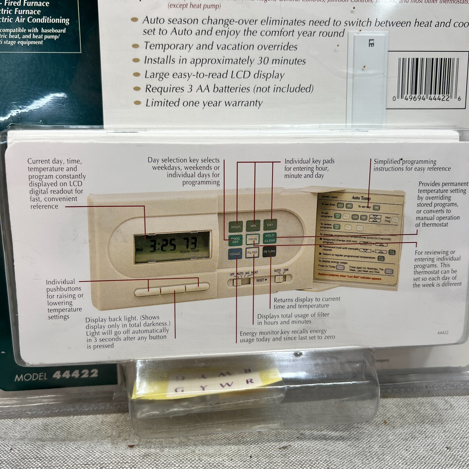 Hunter Auto Temp Plus Programmable Digital Thermostat Model #44422 Sealed