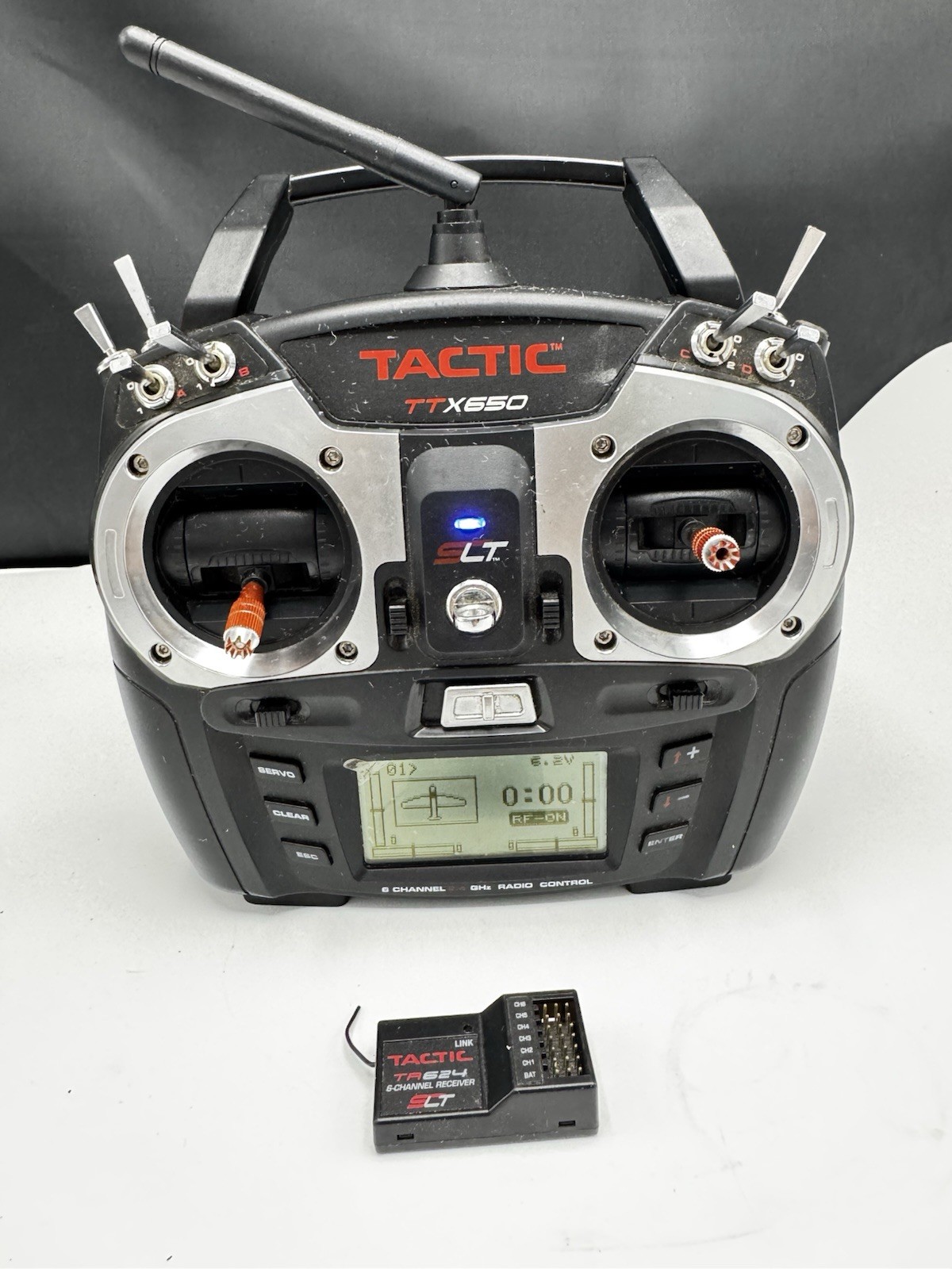 Tactic TTX650 Transmitter with TR624 Reciever - Great Condition