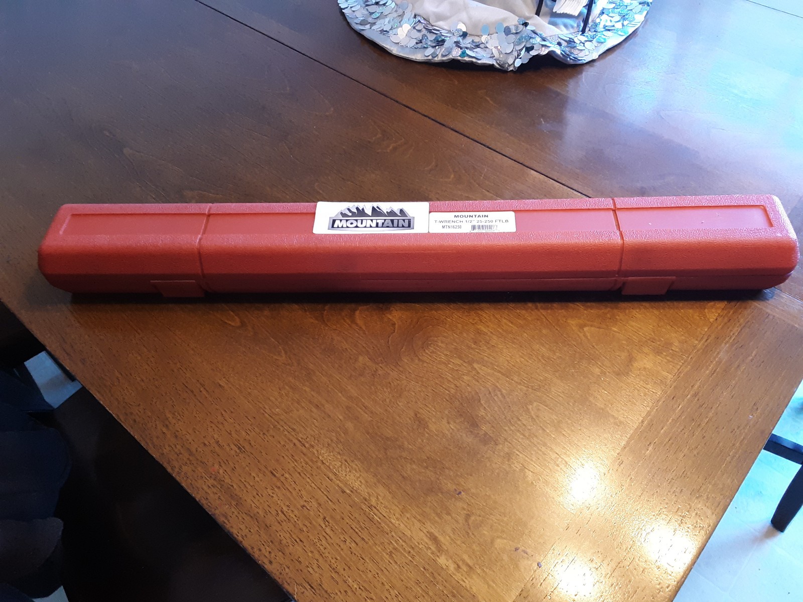 Mountain 1/2 in. Drive Click Style Torque Wrench (25-250 Ft/Lb.)