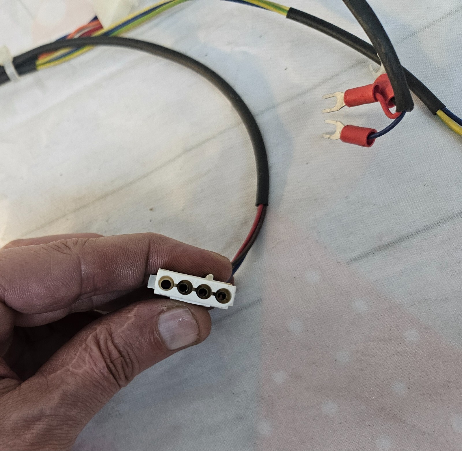 Vtail LUMINI X Glow Vending Machine WIRE HARNESS
