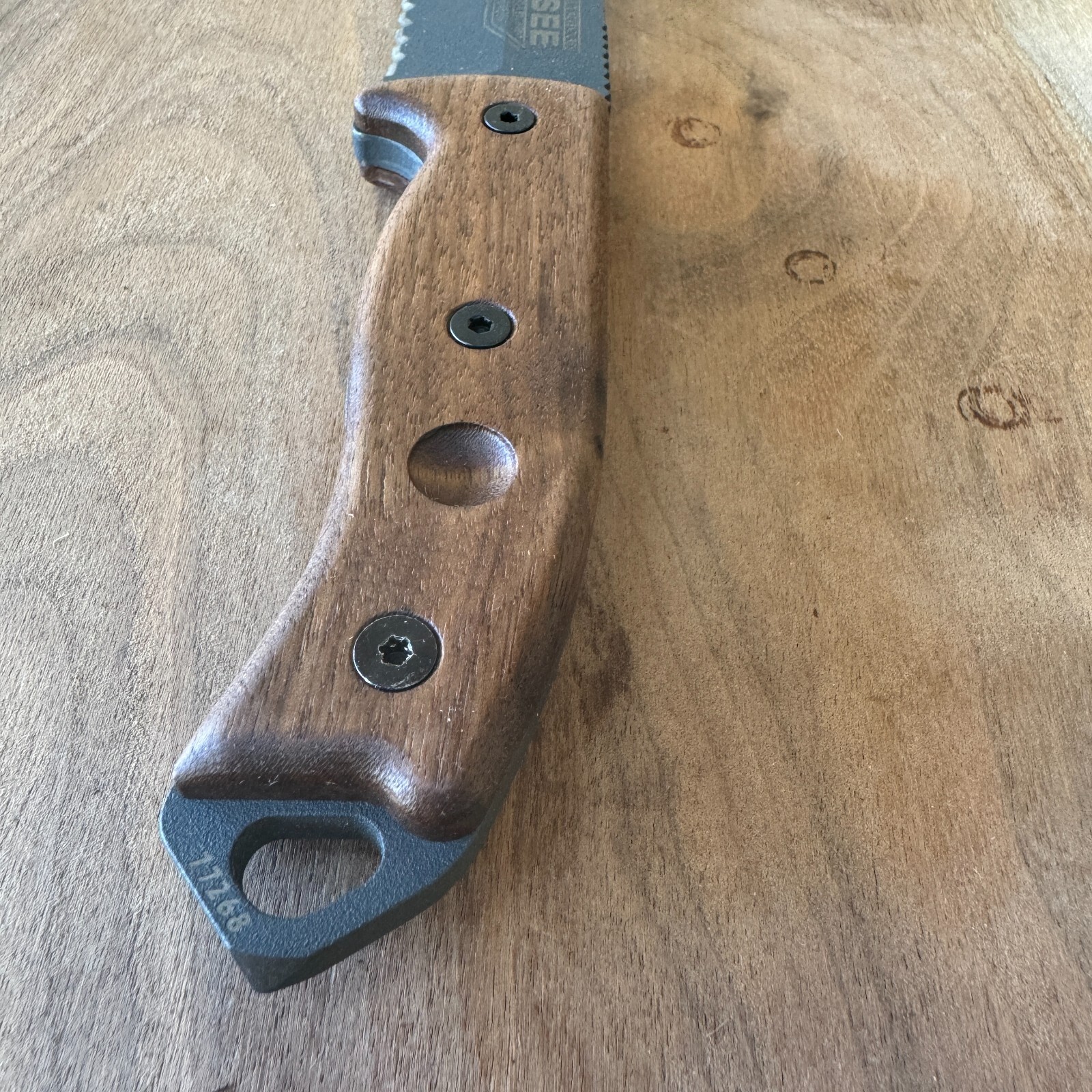 Walnut scales compatible with ESEE-5/6 knife Solid