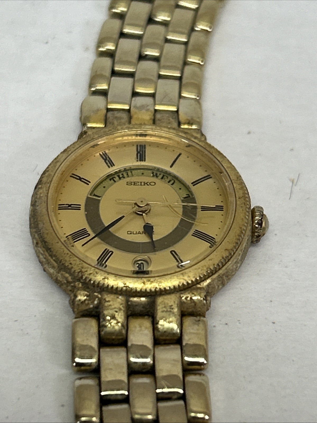 Vintage Seiko Quartz Women’s Watch Japan, Day And Calendar parts of repair