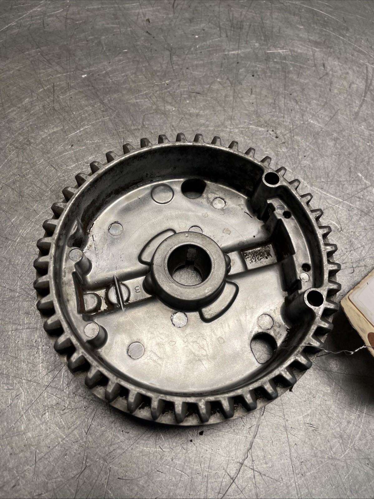 OEM GOOD USED 7.25HP BRIGGS 104M05-0072-F1 FLYWHEEL 595183