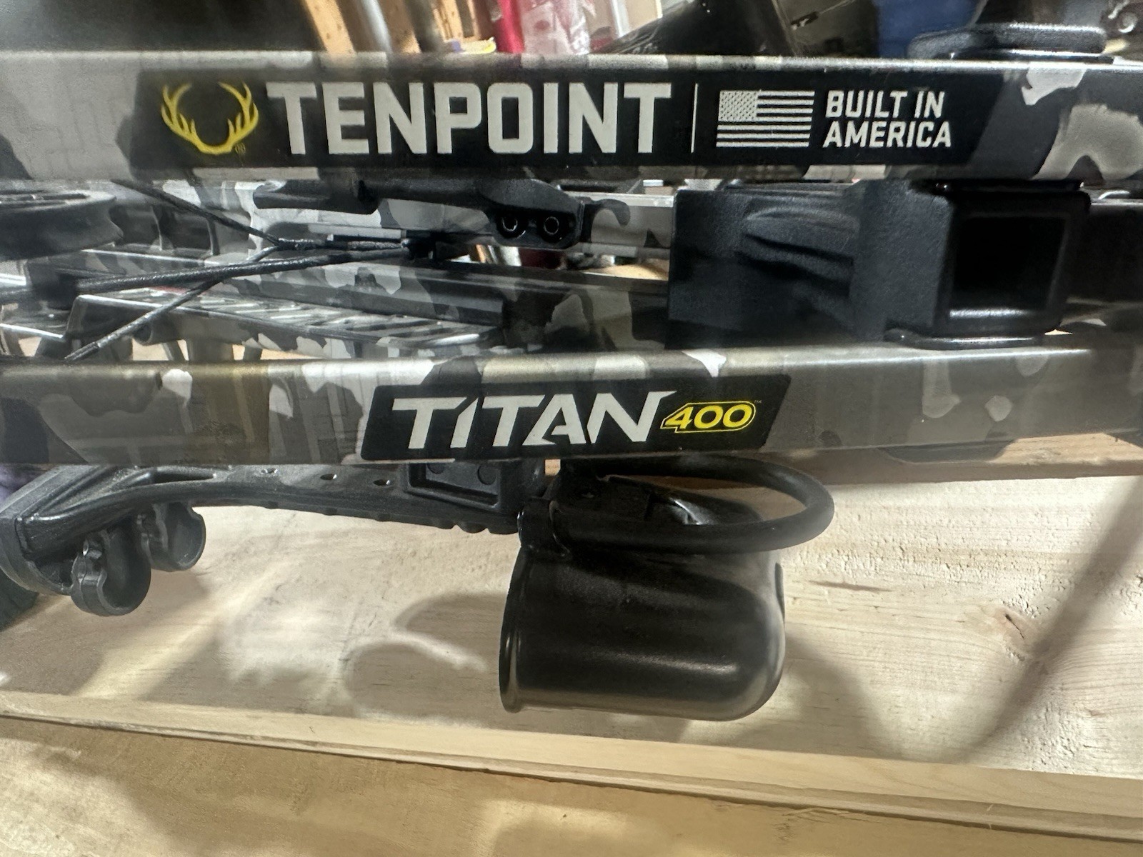 TenPoint Titan 400 Crossbow Package ACUdraw Silent Vektra Camo