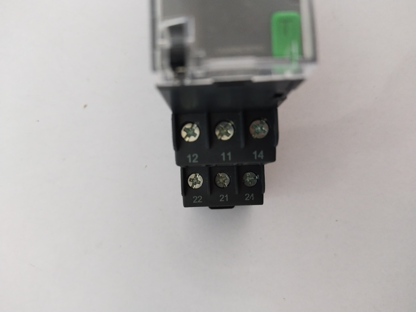 Schneider Electric RM22TA31 Zelio Control 3-Phase Control Relay