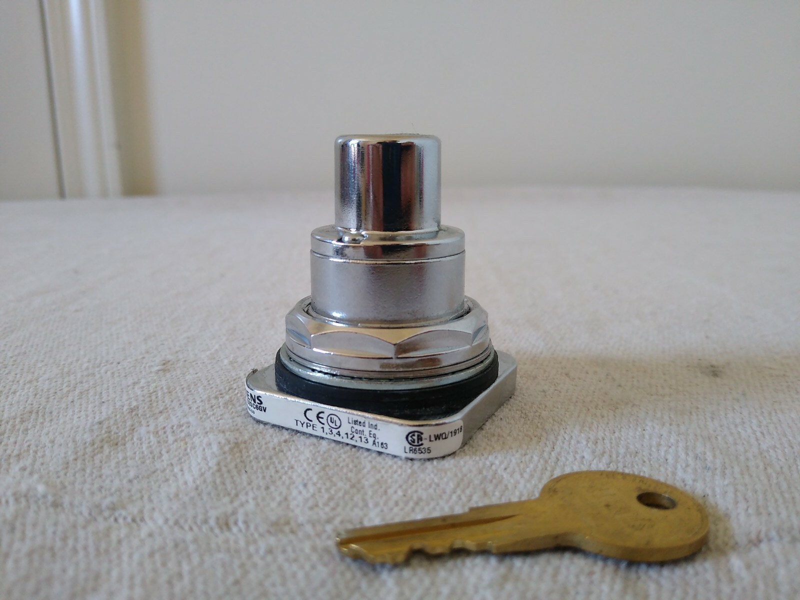 Siemens 52SC6GV Selector Switch With 501 CH Key