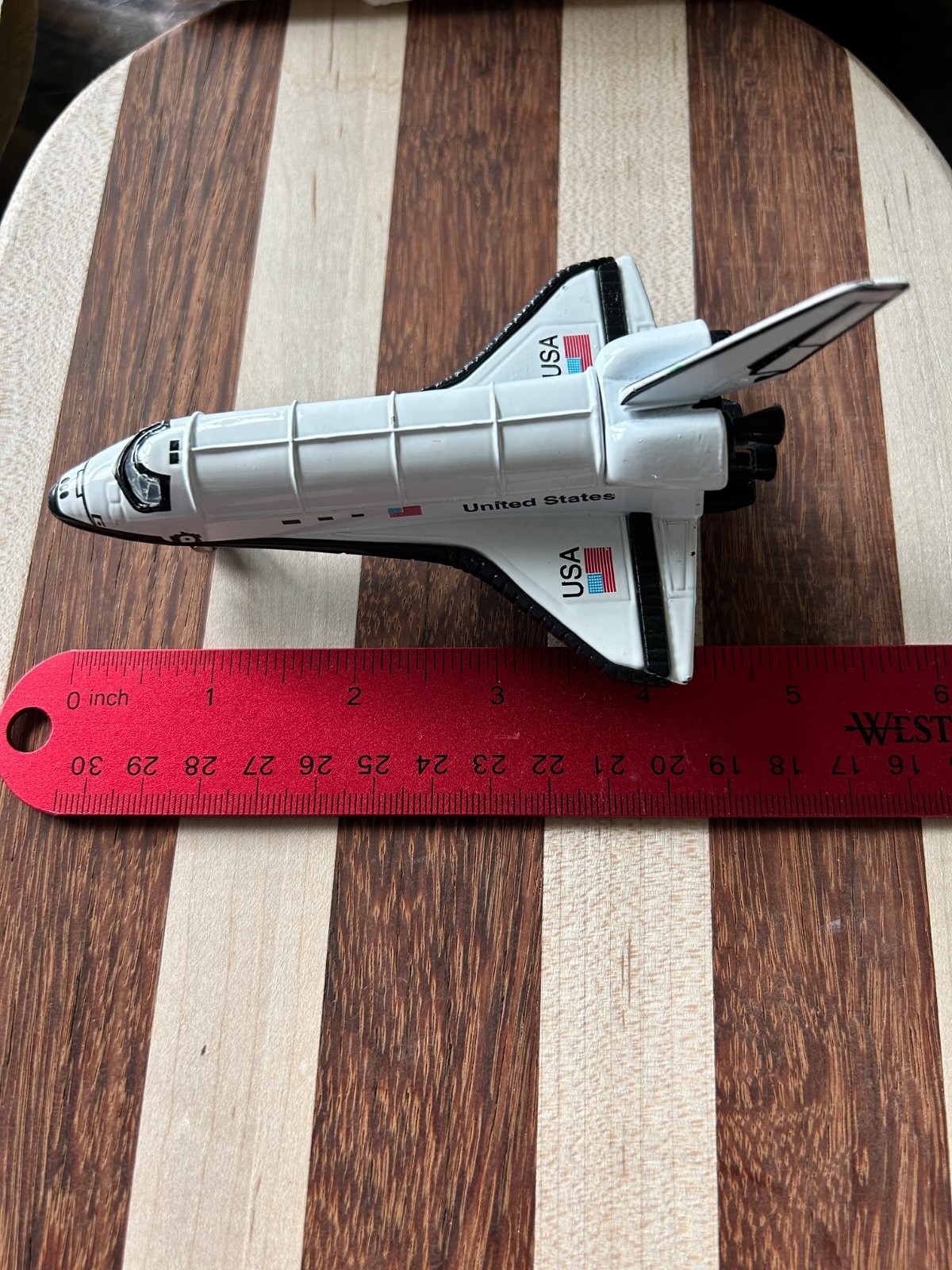 USA space shuttle die cast metal pull back for propulsion