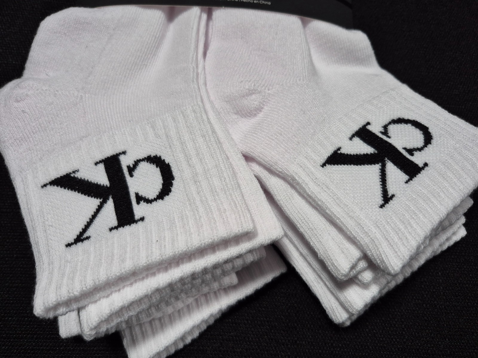Calvin Klein Mens Cushioned Quarter Cut 6 Pairs white-Black Logo socks SZ 7-12