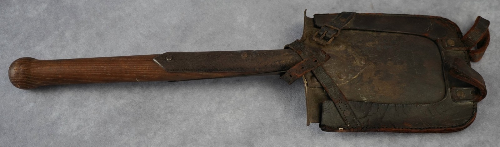WWII German Wehrmacht Trench Field Shovel Leather Carrying Strap Equipment Army