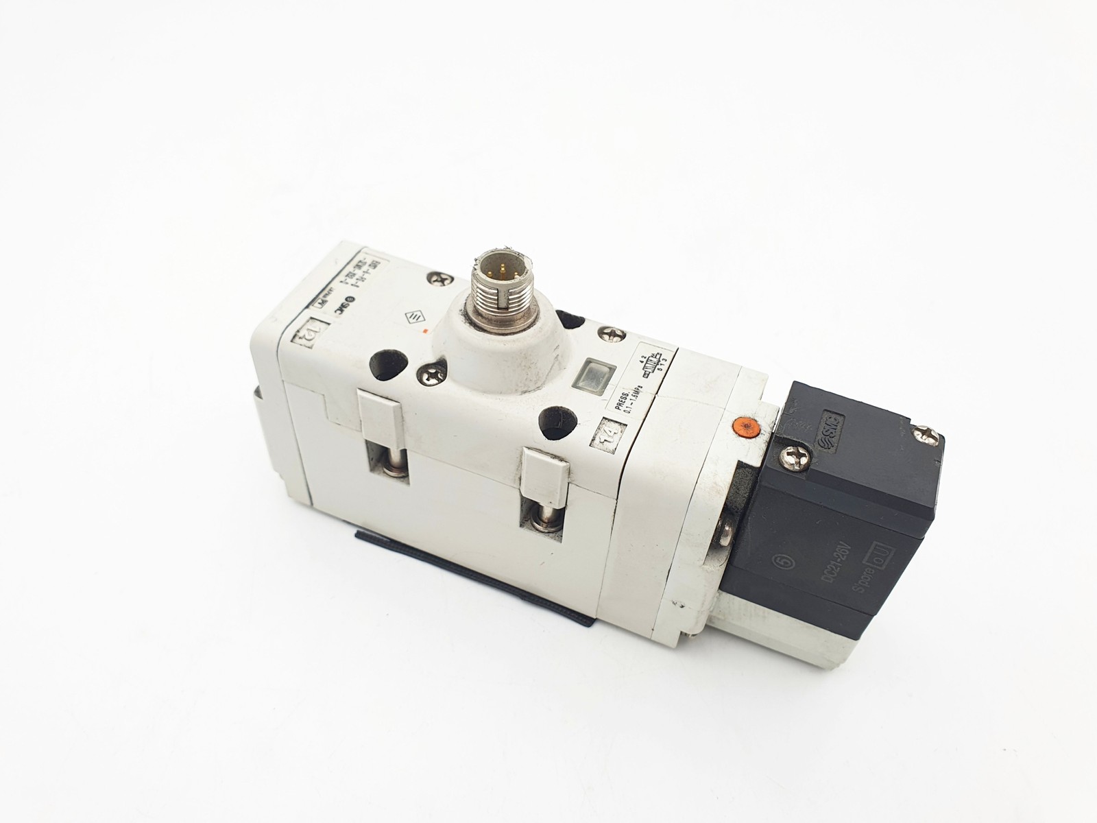 PNEUMATIC SOLENOID VALVE SMC EVS7-6-FG-S-3ZM0-X52-Q EVS76FGS3ZM0X52Q
