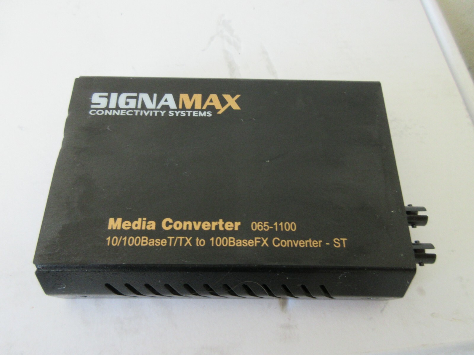 SIGNAMAX MEDIA CONVERTER 085-1100