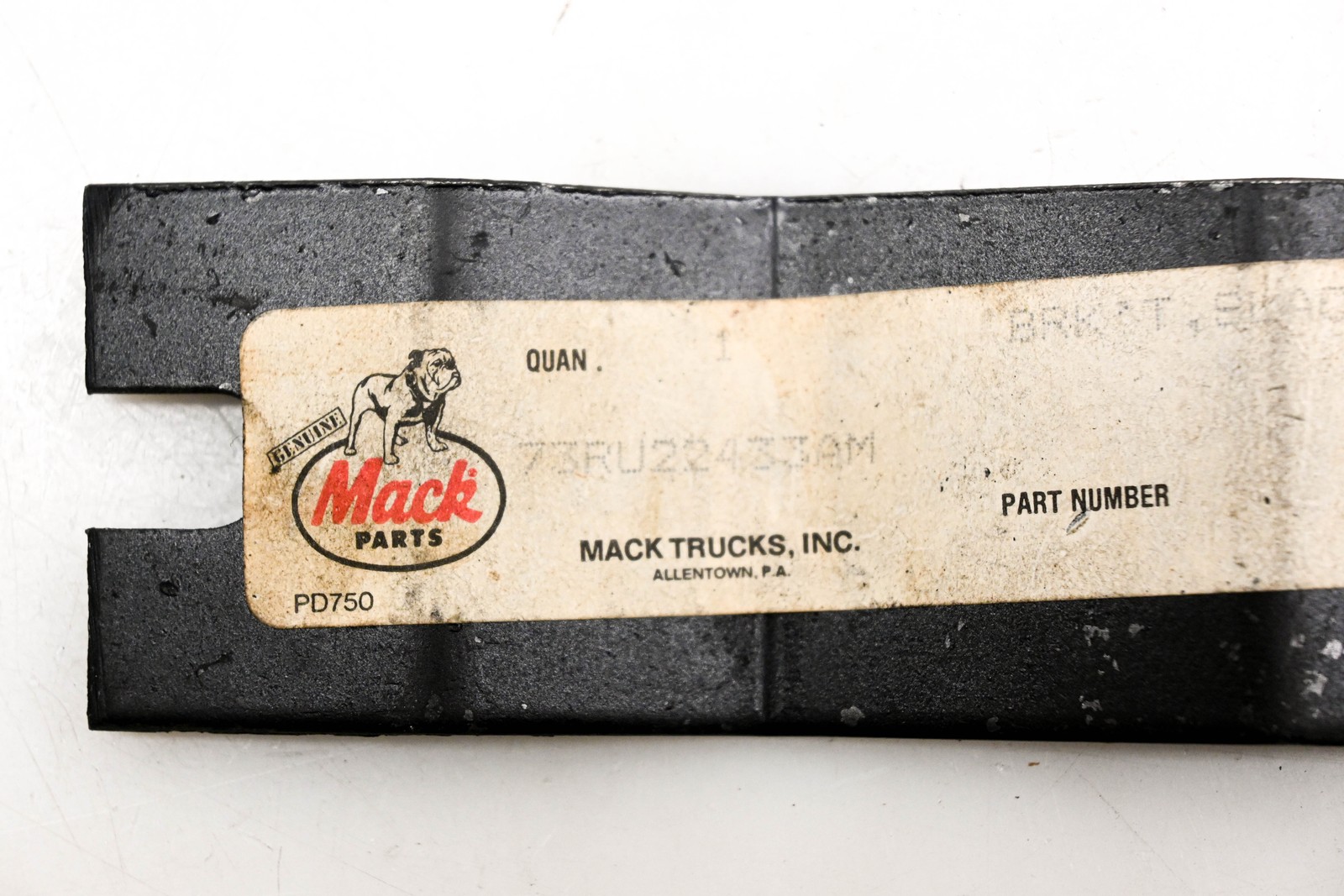 Mack 73RU22433AM Slack Adjuster Bracket NOS