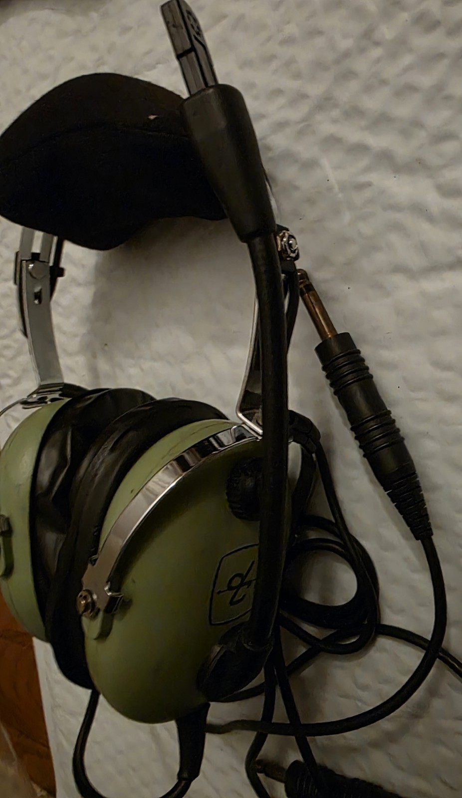 David Clark H10-13.4 Aviation Headset GA Plugs
