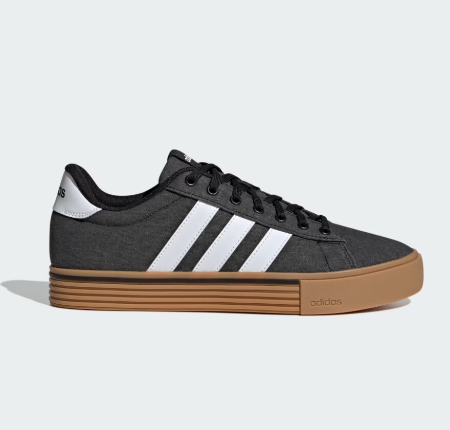 Adidas Daily 4.0 Core Black / Cloud White / Gum (IF4492) New With Tags - No Box