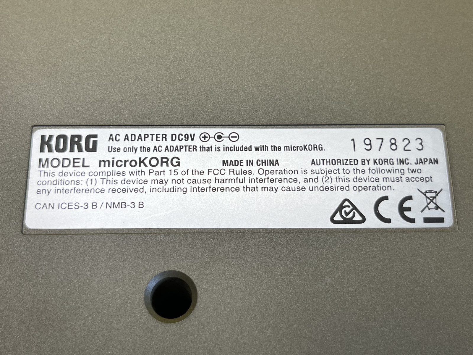 KORG MicroKORG Synthesizer Vocoder w/ AC-adapter | Beautiful Condition