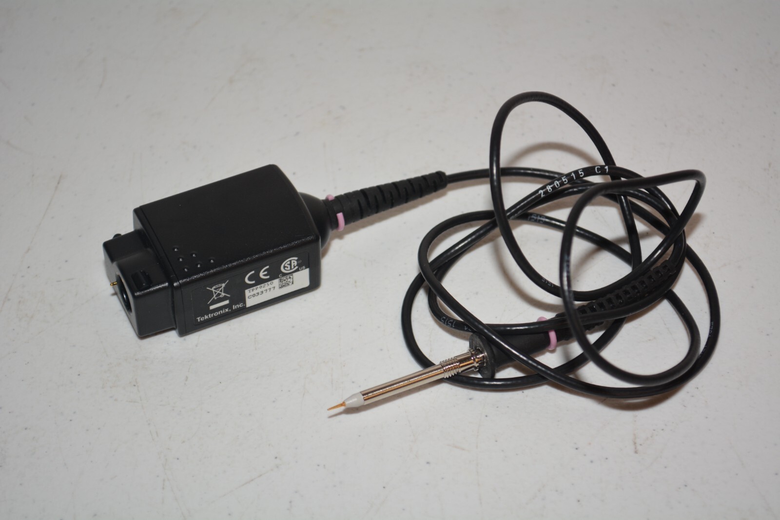 ^ Tektronix TPP0250 250 MHz 10X TekVPI Passive Voltage Probe #W4488