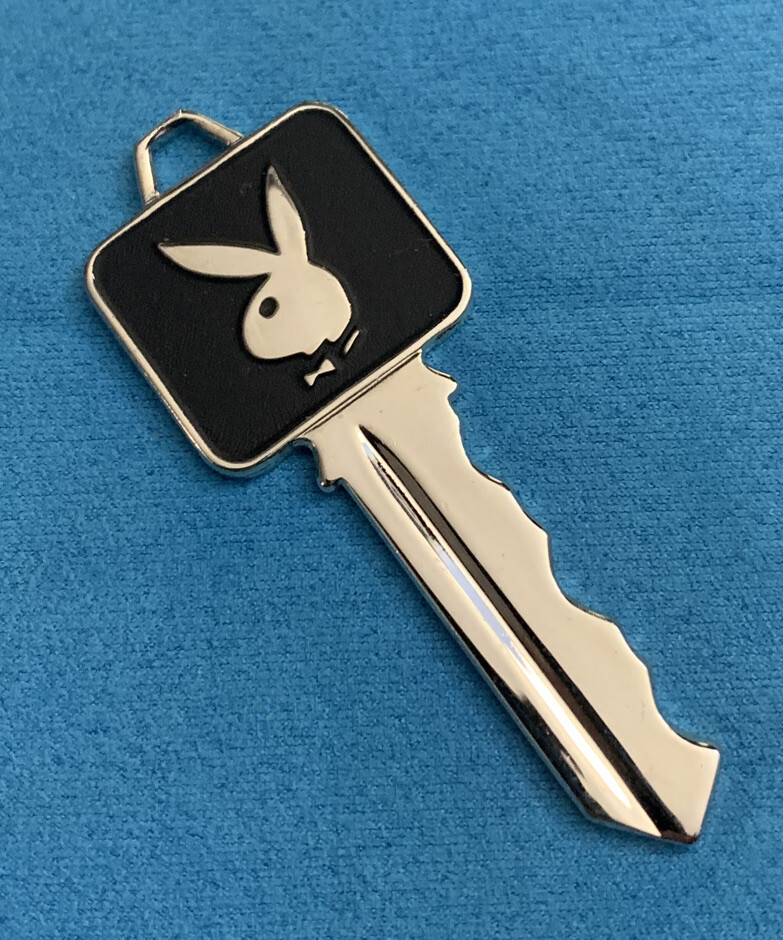 PLAYBOY CLUB KEY / AUTHENTIC & UNCIRCULATED / FROM FAMILY OF RETIRED EXECUTIVE