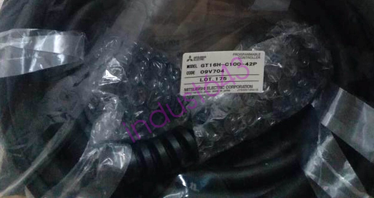 NEW MITSUBISHI GT16H-C100-42P PLC Module Free Shipping GT16H-C100-42P