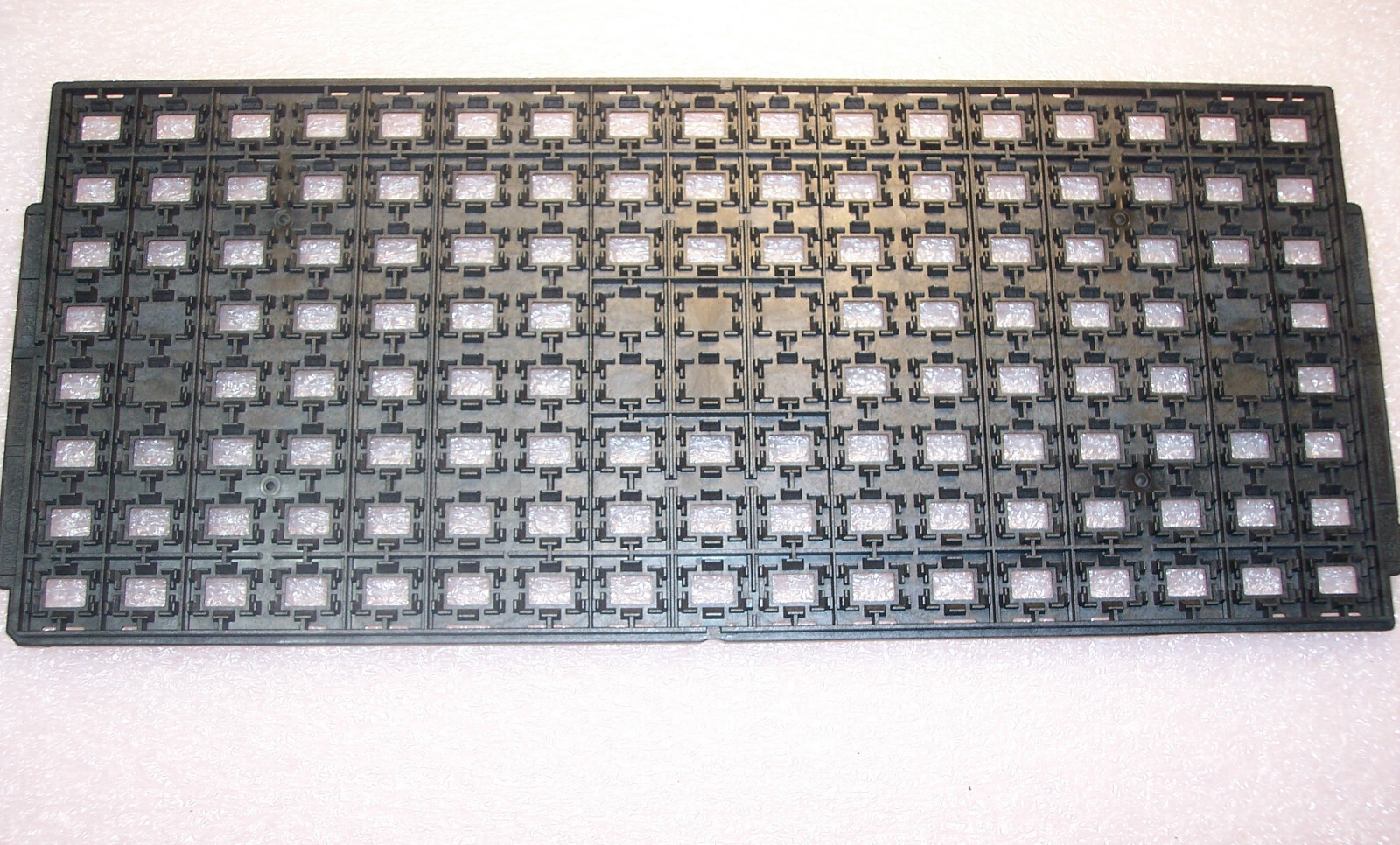 LOT OF (3) FBGA 10x13   INTEGRATED CIRCUIT TRAYS (8x17) 980-12 ITW CANTEX