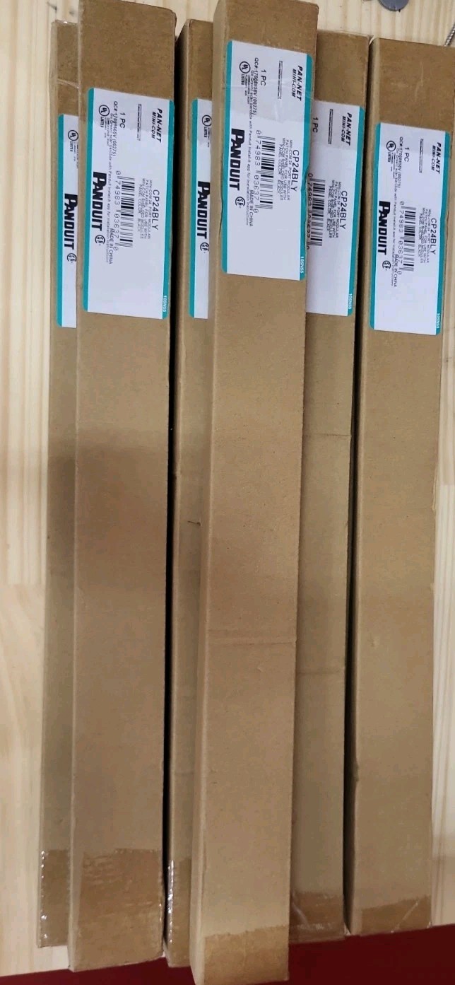 Panduit CP24BL 24-Port Modular Patch Panel CP24BLY