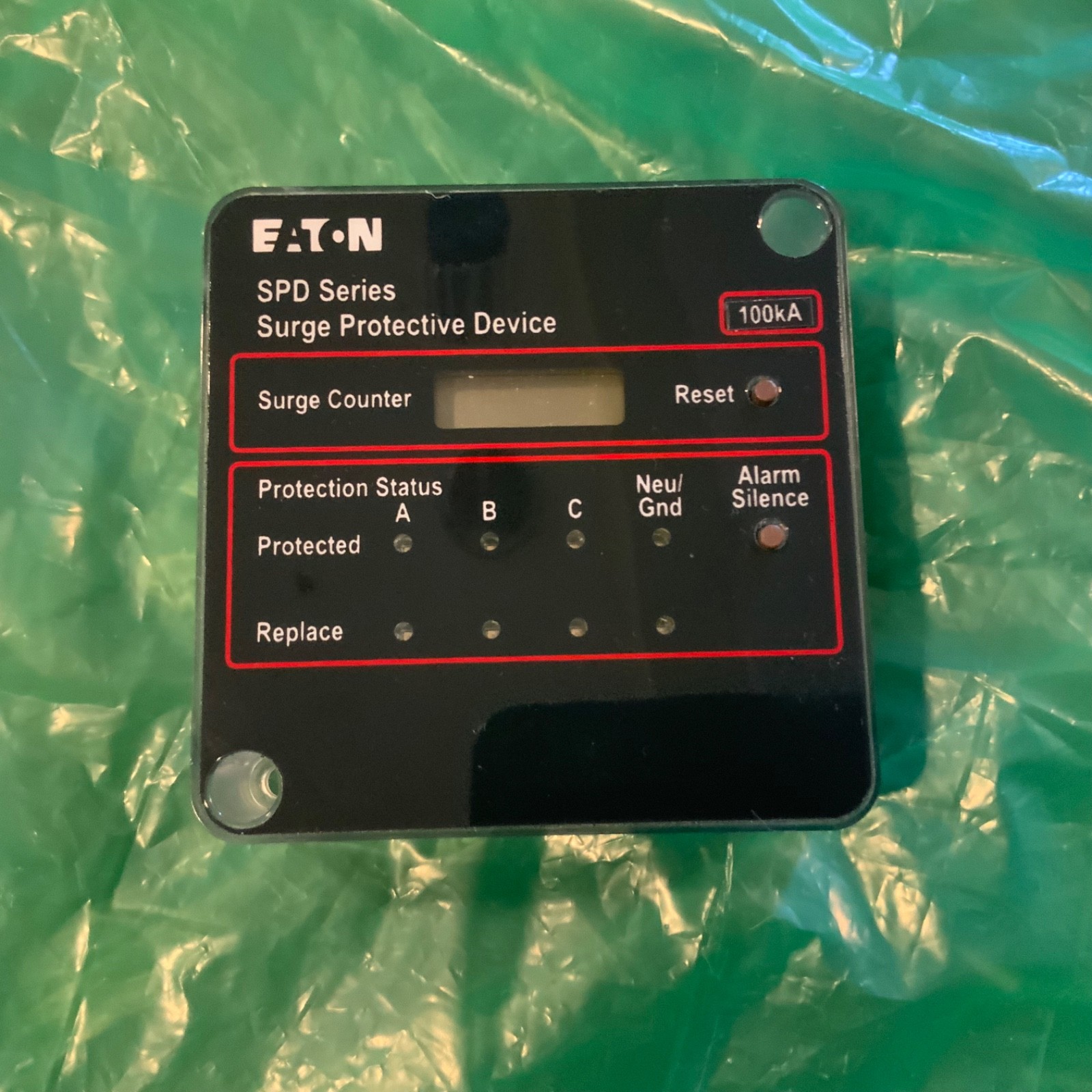 Eaton Surge Protection Device SPD Series 100 kA Standard Surge Counter  display