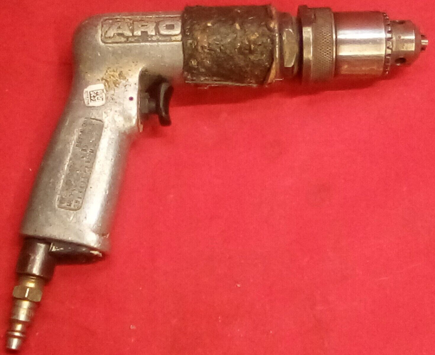 THE ARO CORP PNEUMATIC AIR DRILL 500 RPM DG051A-6