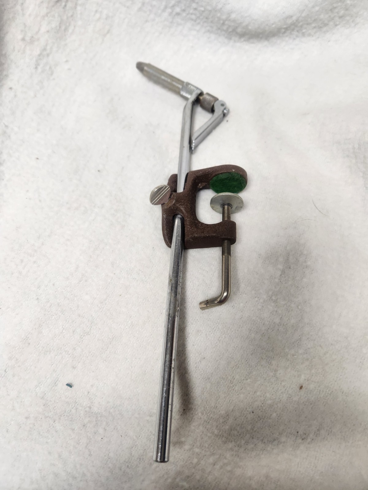 VINTAGE HERTER’S NO. 9 FLY TYING VISE USA TABLE CLAMP FLY FISHING