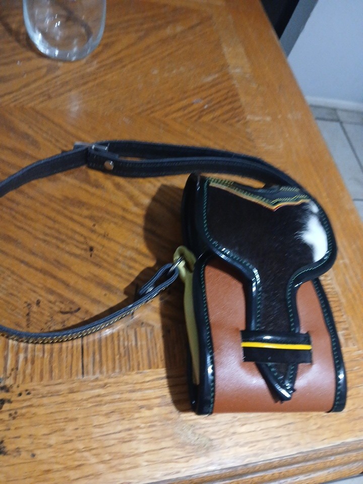 Small Antioquian-style Carriel-style liquor case