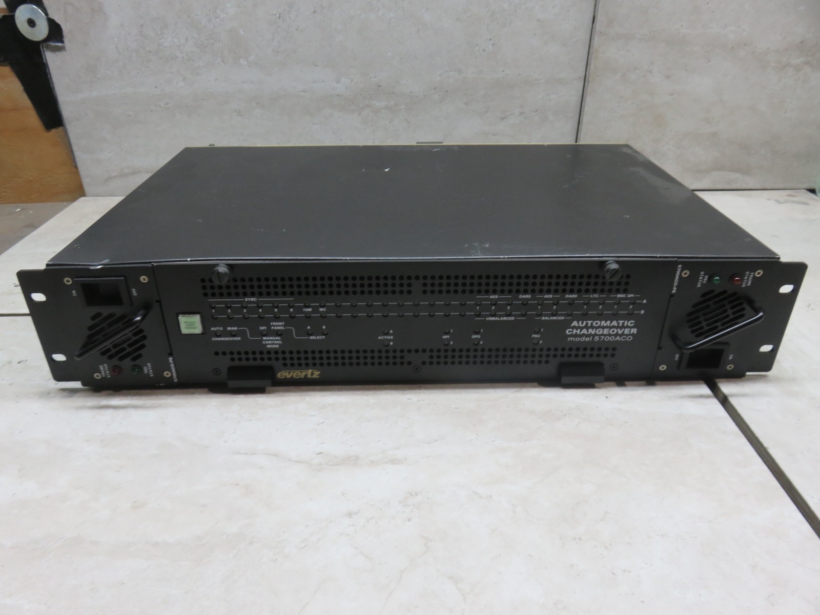Evertz 5700ACO Automatic Changeover for 5700 IP Master Sync and Clock Generator
