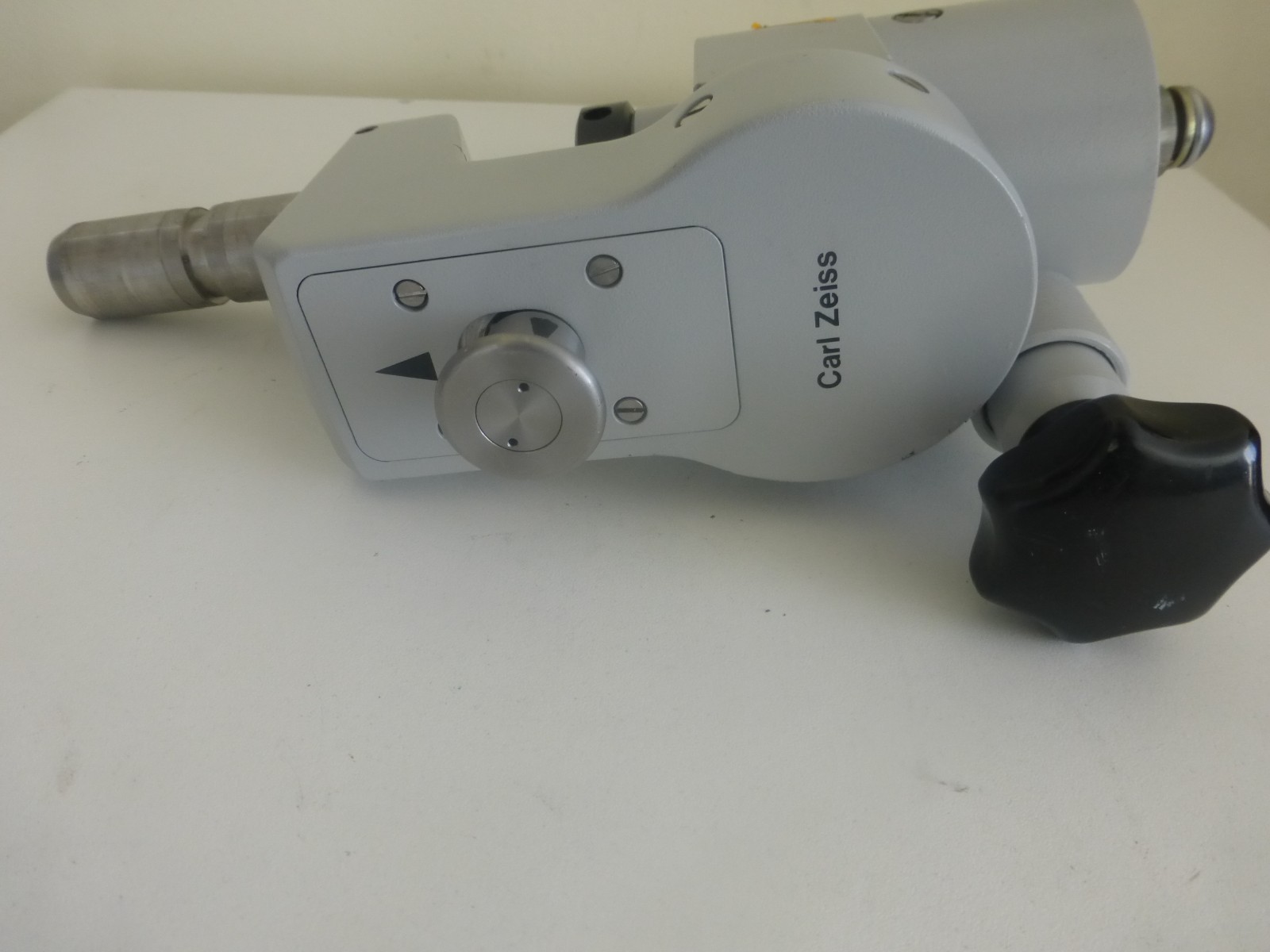 ZEISS OPMI SURGICAL MICROSCOPE ANGLE AND GEAR DRIVE SELECTION ADAPTER