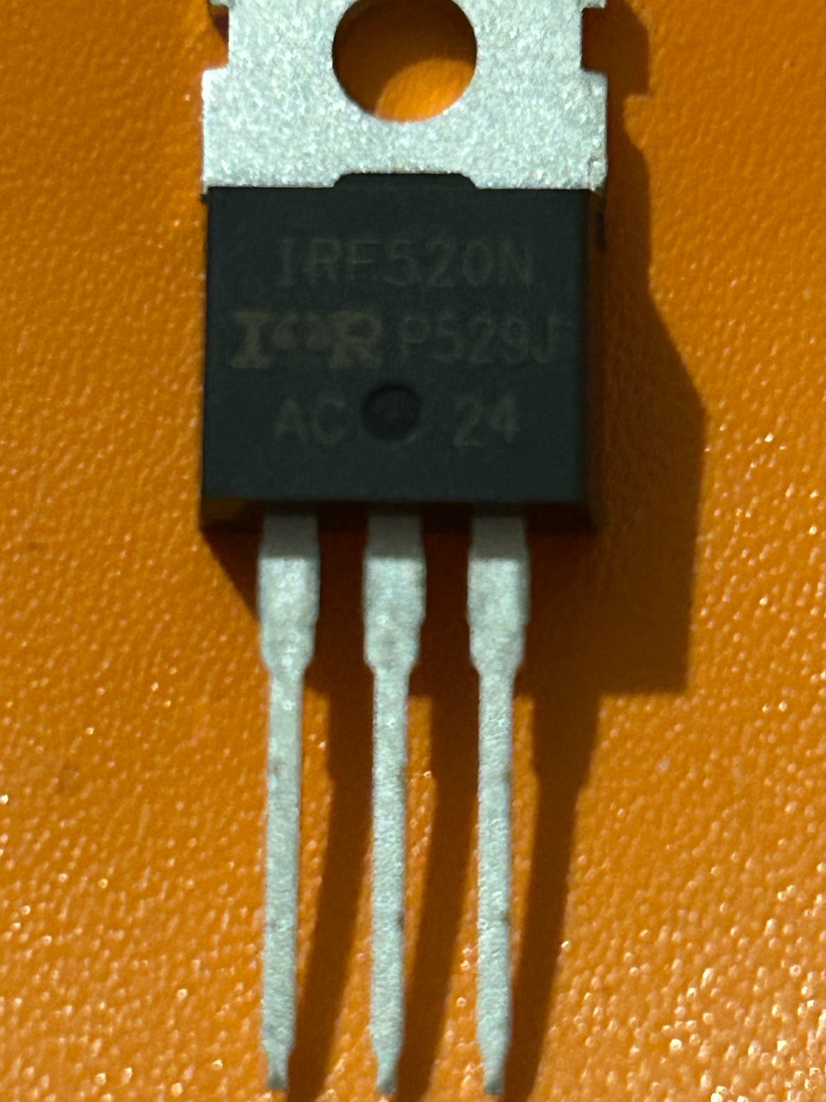 20pcs International Rectifier IRF520N Transistors New Shipped From the USA!