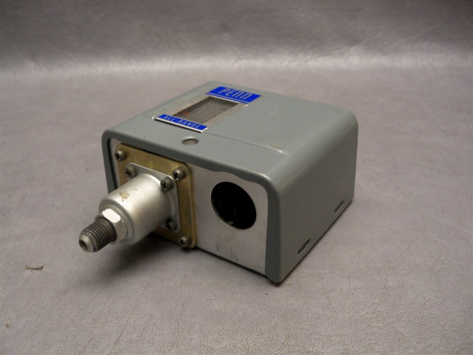 1525 Type 270AP20 Penn Controls Model Pressure Control Switch